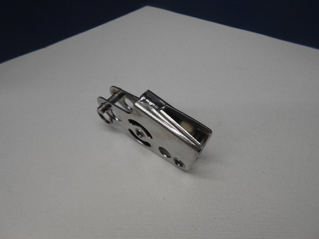 Mini Blok, 1-schijfs + V-Klem hondsvot 6-8mm Talie Neerhaler, Watersport en Boten, Ophalen of Verzenden, Gebruikt, Lijn of Blok