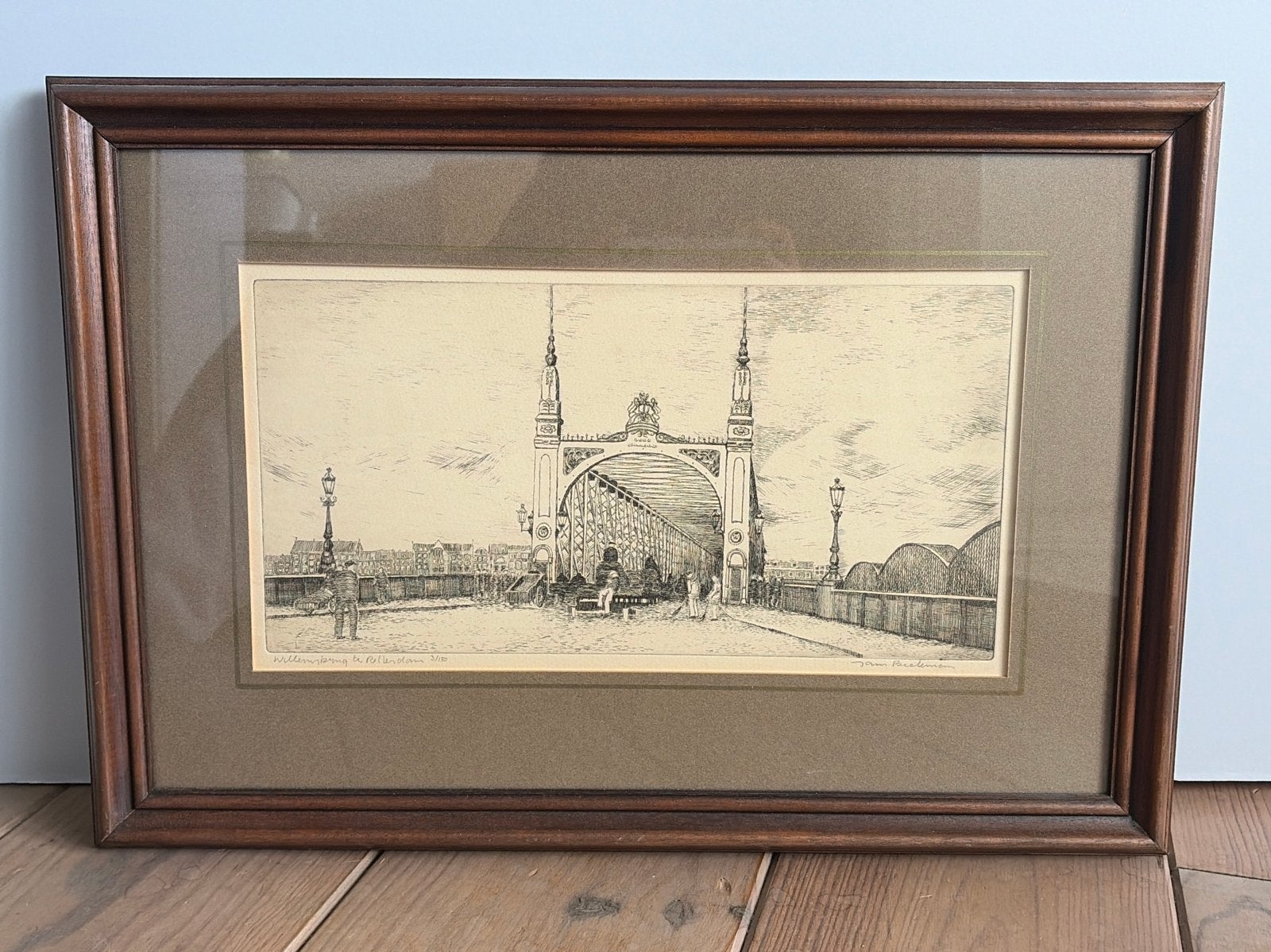Ets Willemsbrug te Rotterdam Jan Beekman 3/150, Antiek en Kunst, 54 cm, Ingelijst, Ets, Stadsgezicht