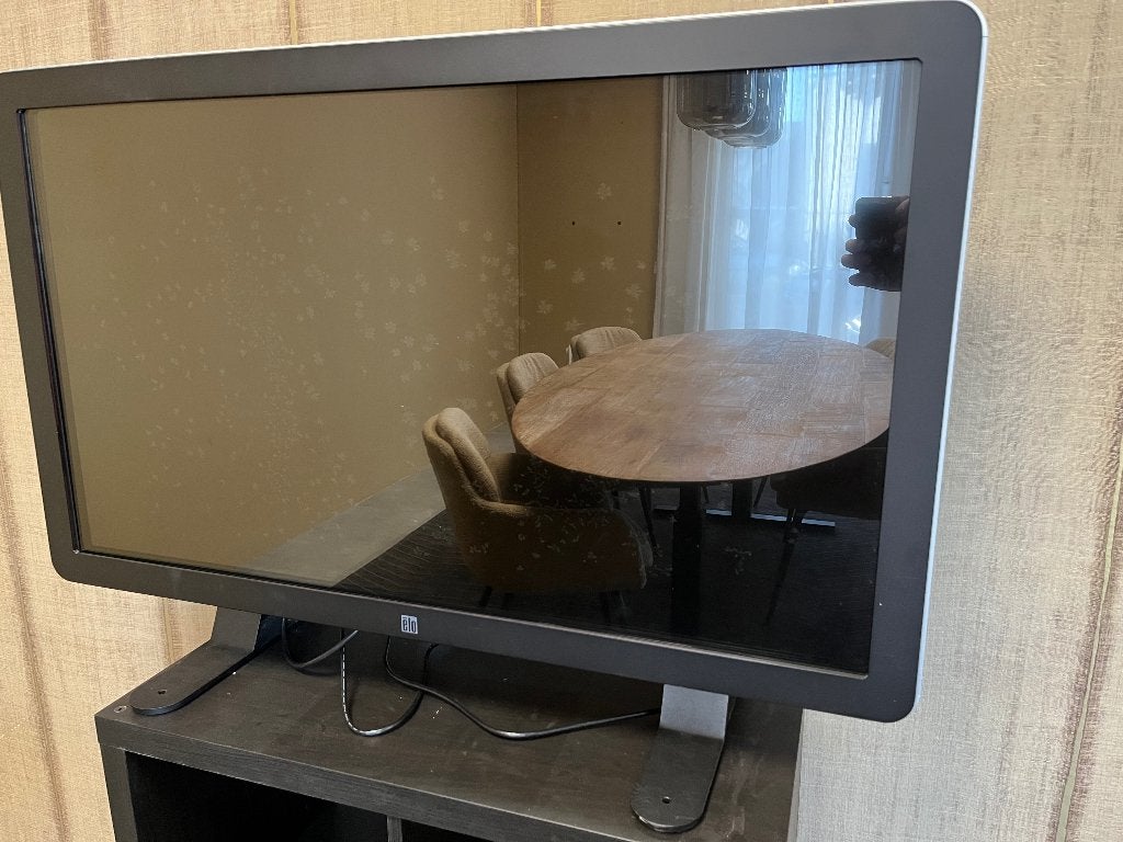 ELO monitor, Ophalen, Gebruikt, 60 Hz of minder