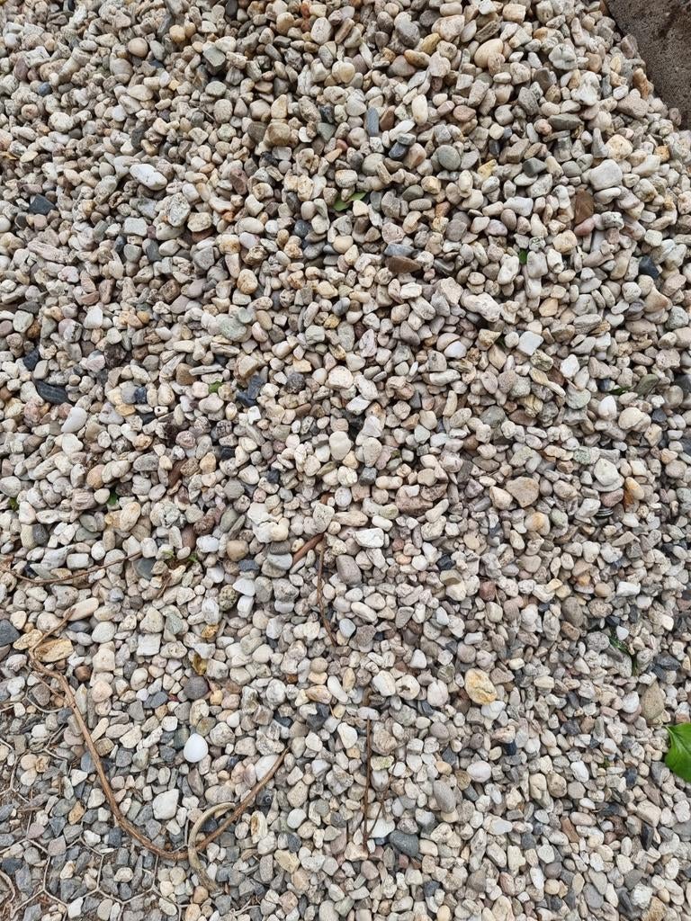 Gratis Grind voor tuin - Gebruikt maar in goede staat, Ophalen of Verzenden, Gebruikt, Multi, Grind