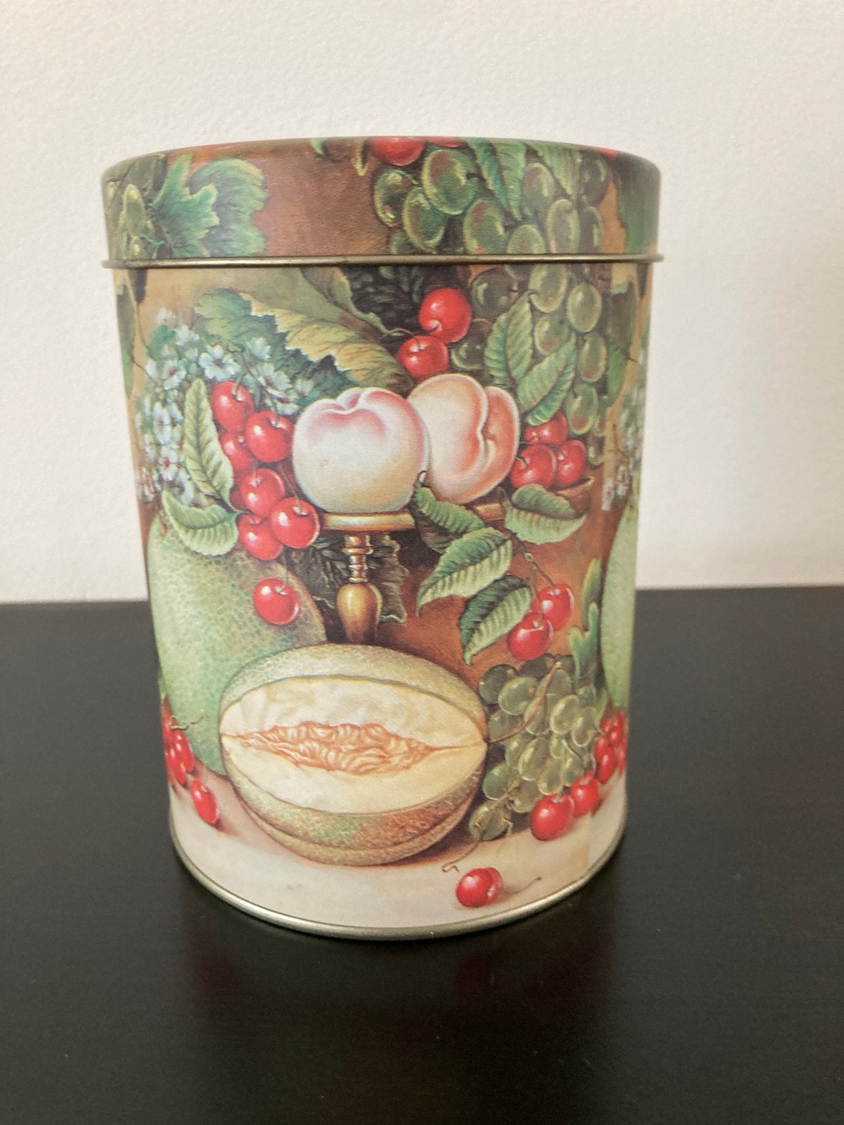 vintage voorraadblik met print stilleven van fruit, Verzamelen, Ophalen of Verzenden, Gebruikt, Overige, Overige merken