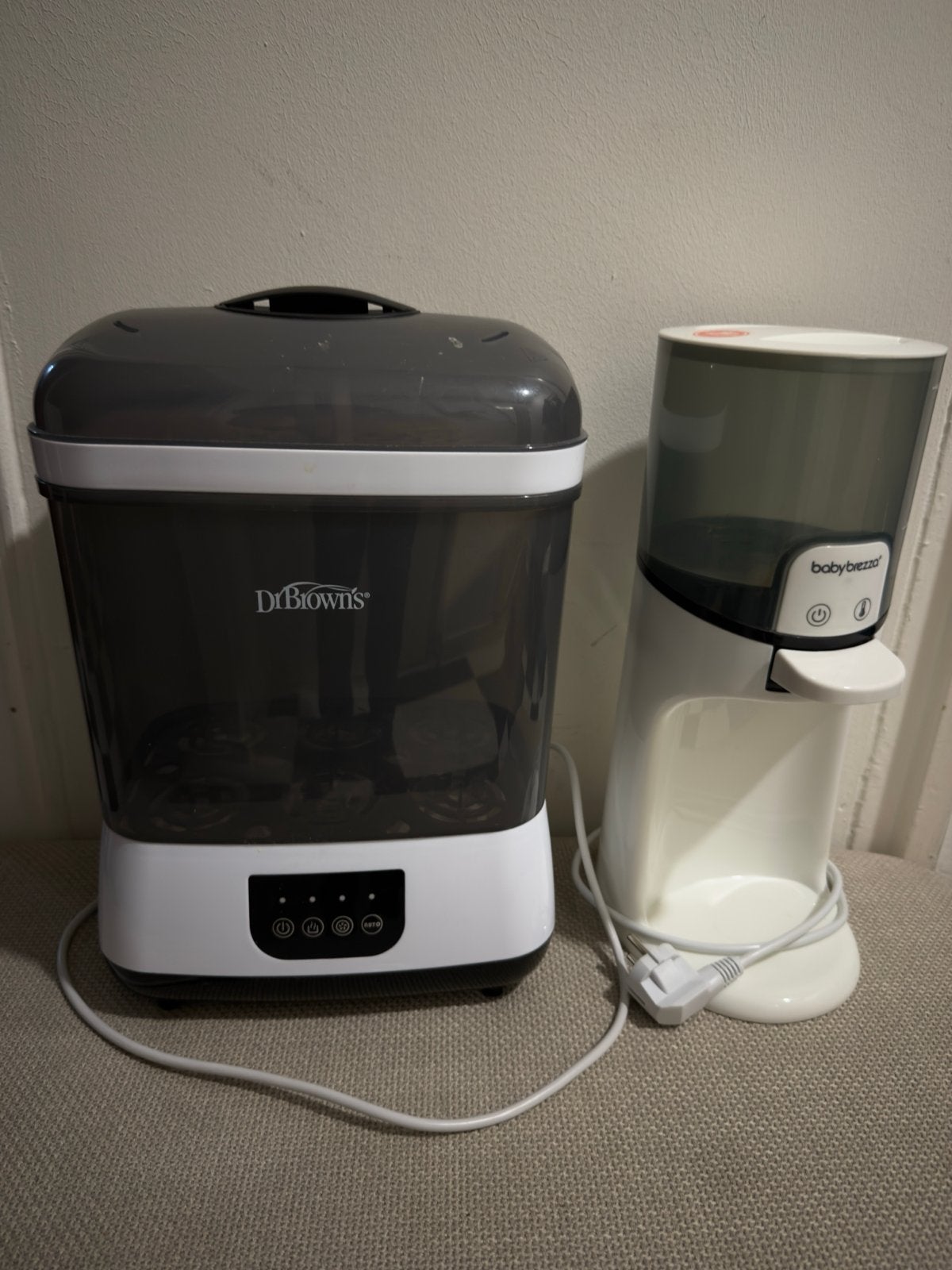 Dr. Brown's Sterilisator & Baby Brezza Flessenmaker, Automatisch, Sterilisator, Dr. Brown's, Ophalen of Verzenden