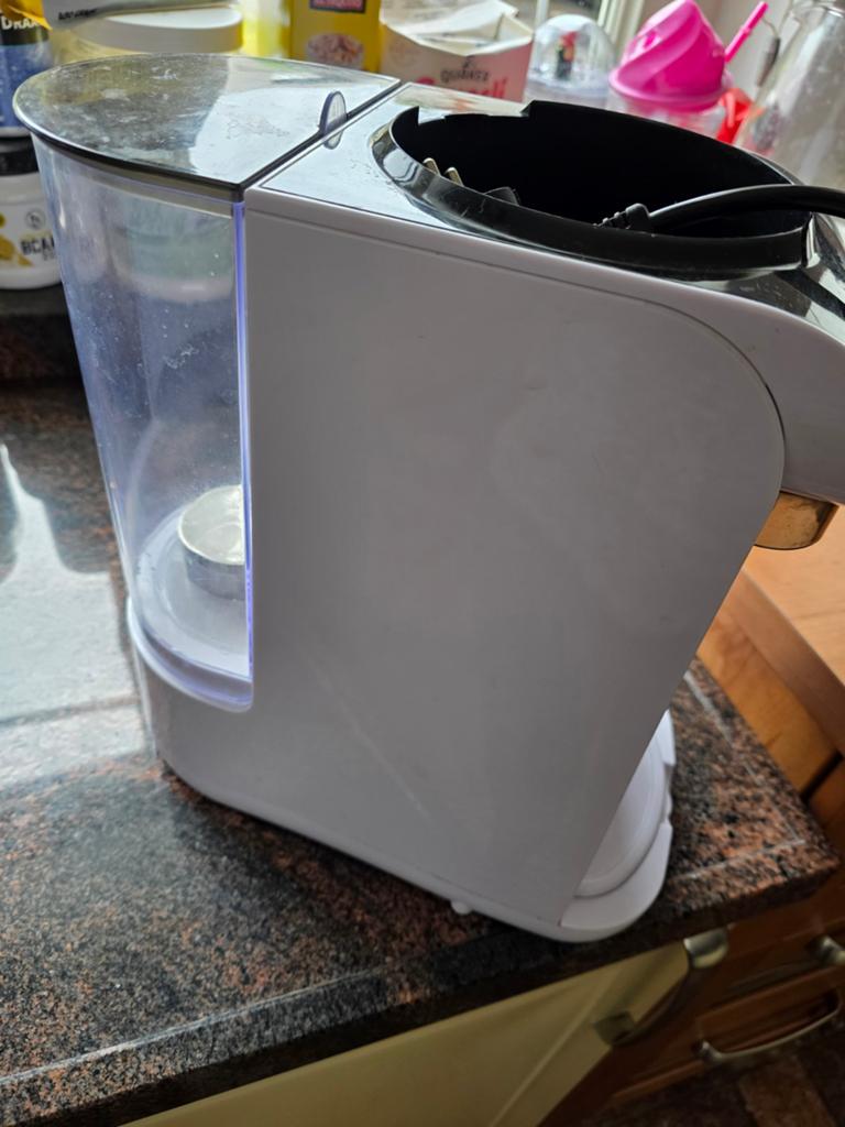 Easybaby automatische flesvoeding, Ophalen of Verzenden, Gebruikt, Flessen- of potjesverwarmer