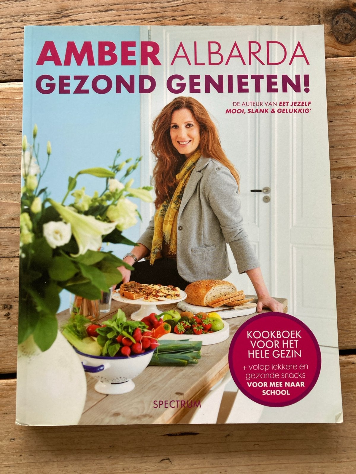 Amber Albarda - Gezond Genieten! Kookboek, Ophalen of Verzenden, Zo goed als nieuw, Dieet en Voeding