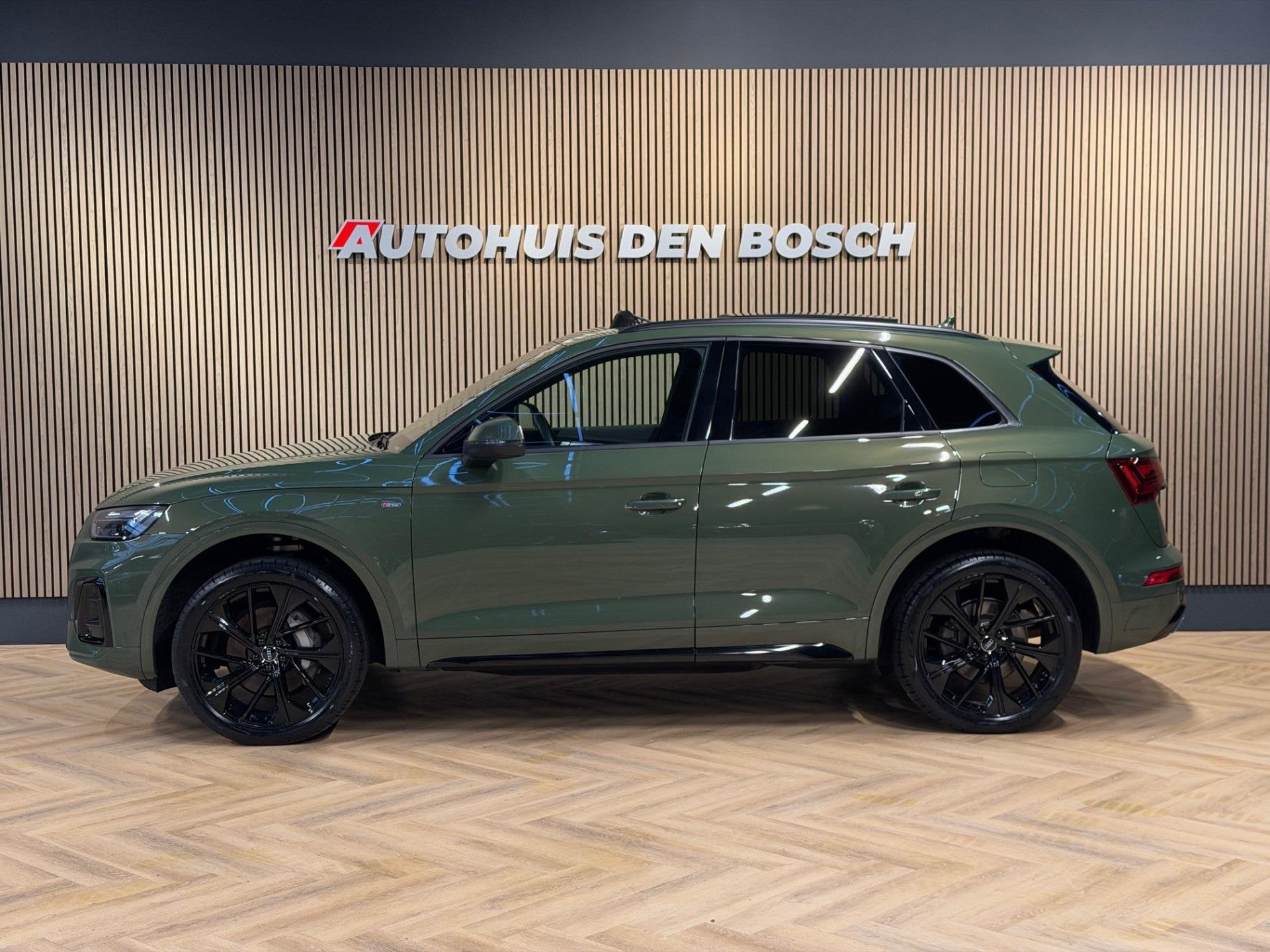 Audi Q5 50 TFSI e Quattro S Line - Pano - B&O - Massage, Auto's, Audi, Automaat, 4 cilinders, Bedrijf, Vierwielaandrijving