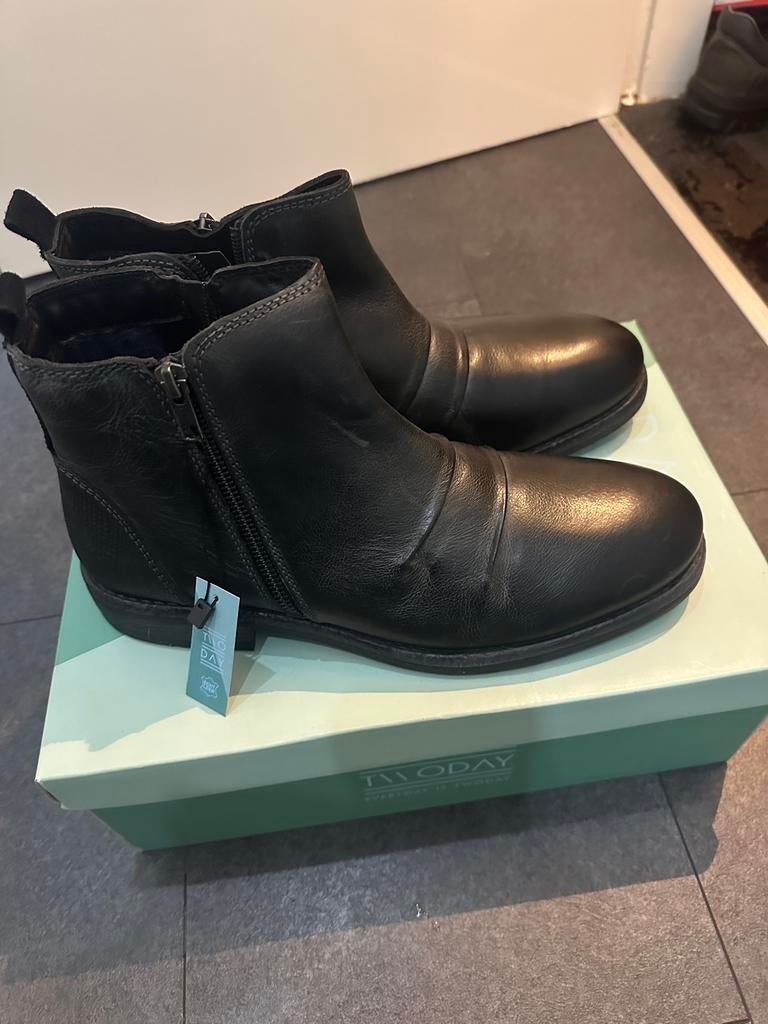 Zwarte TWODAY enkellaarzen maat 43, Kleding | Dames, Schoenen, Zwart, Lage of Enkellaarzen, Ophalen of Verzenden, Zo goed als nieuw