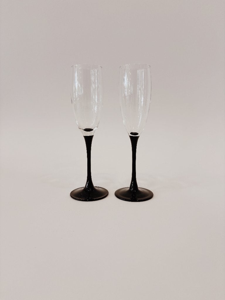 SET VAN 2 VINTAGE FLUTES, ZWARTE VOET | LUMINARC FRANCE, Verzamelen, Glas en Borrelglaasjes, -, -, Overige typen, Ophalen of Verzenden
