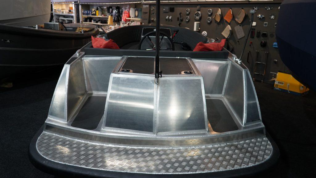 Van Vossen 600 Tender 60pk Suzuki (bj 2026), Watersport en Boten, Info@verschuurwatersport.nl, Rijnsaterwoude, Benzine, Van Vossen