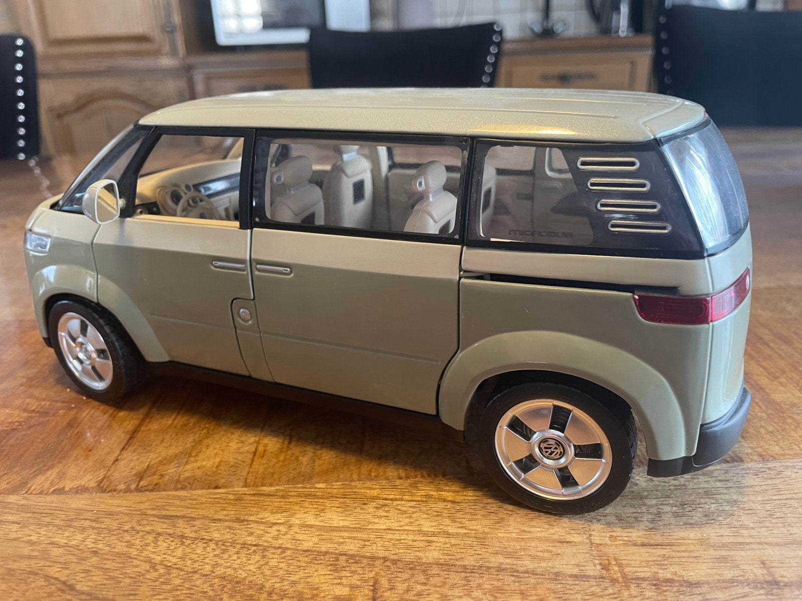 Vw microbus.   2003.     1.18, Ophalen of Verzenden, Zo goed als nieuw