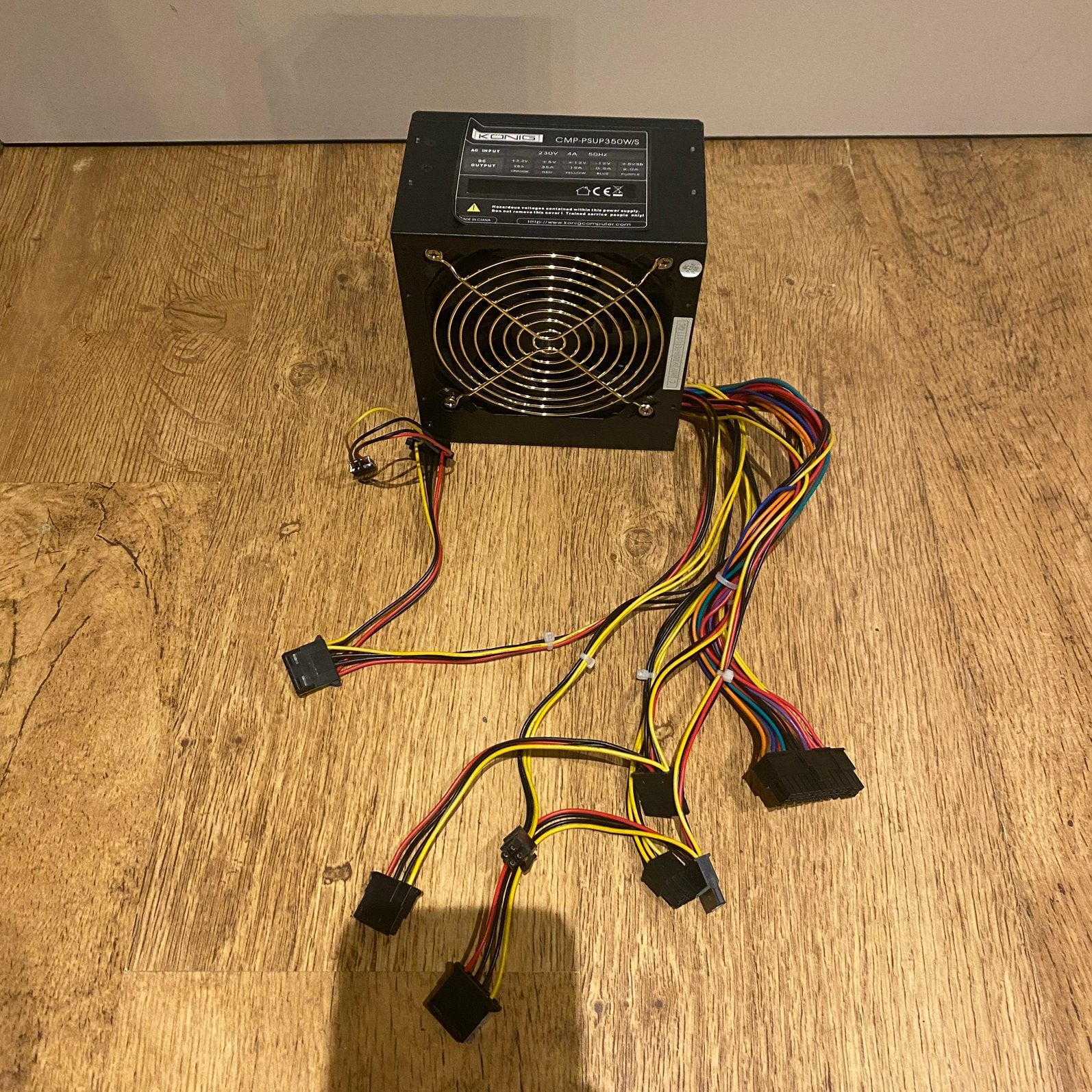 KONIG 350Watt Desktop Voeding, Computers en Software, Interne voedingen, Ophalen of Verzenden, Gebruikt