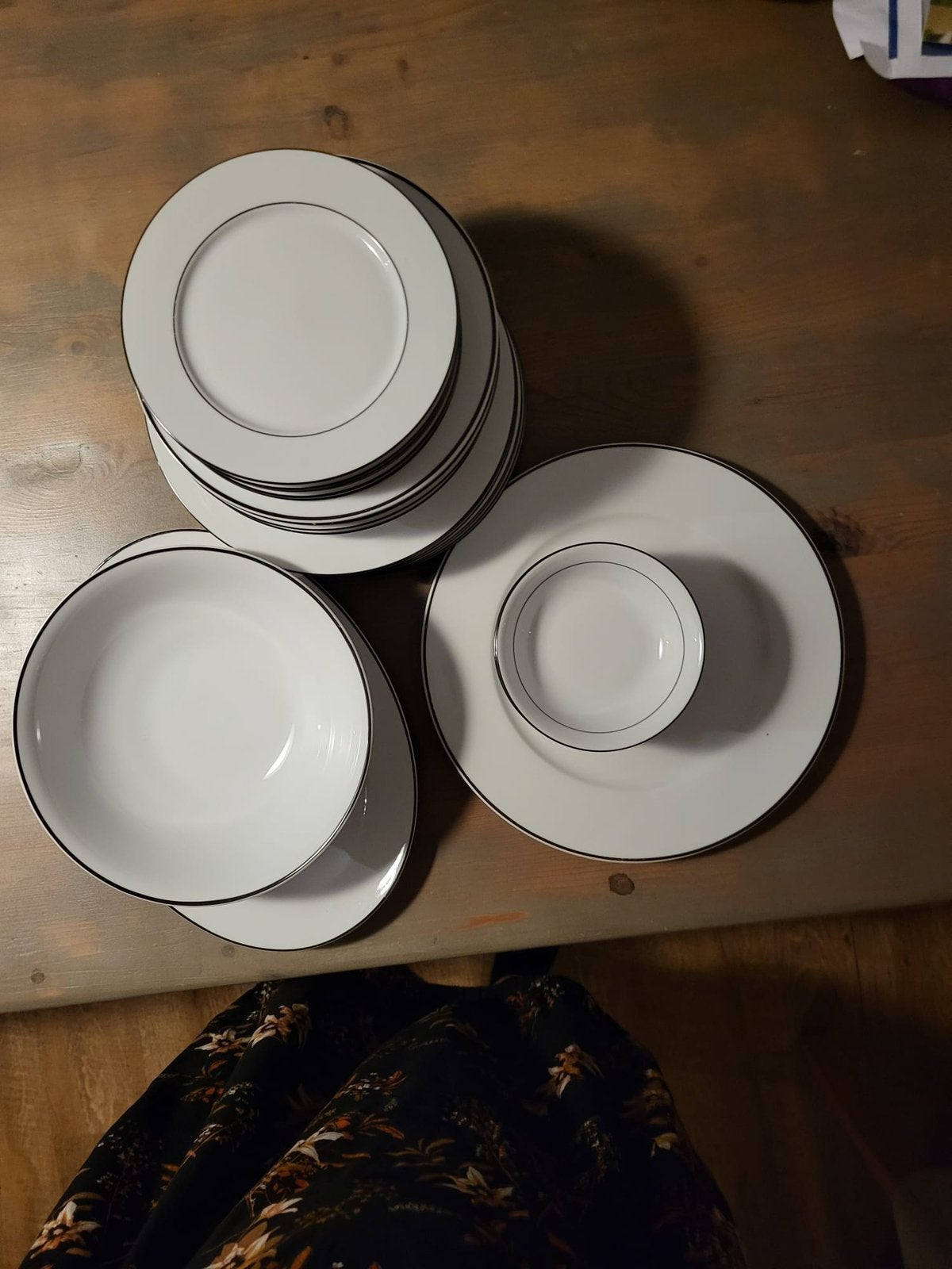 Bordenset voor 6 personen, Ophalen, Zo goed als nieuw