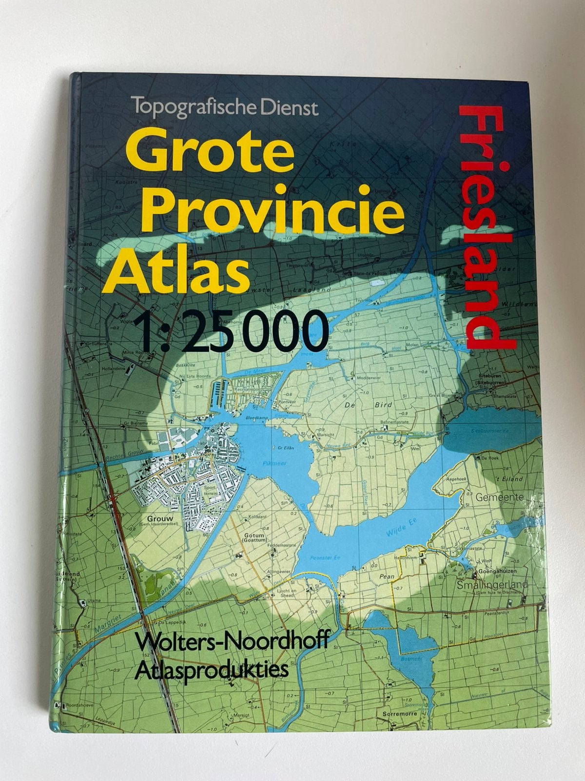 Grote Provincie Atlas Friesland 1:25.000 Wolters-Noord 1995, Gelezen, Overige atlassen, Ophalen of Verzenden, 1800 tot 2000