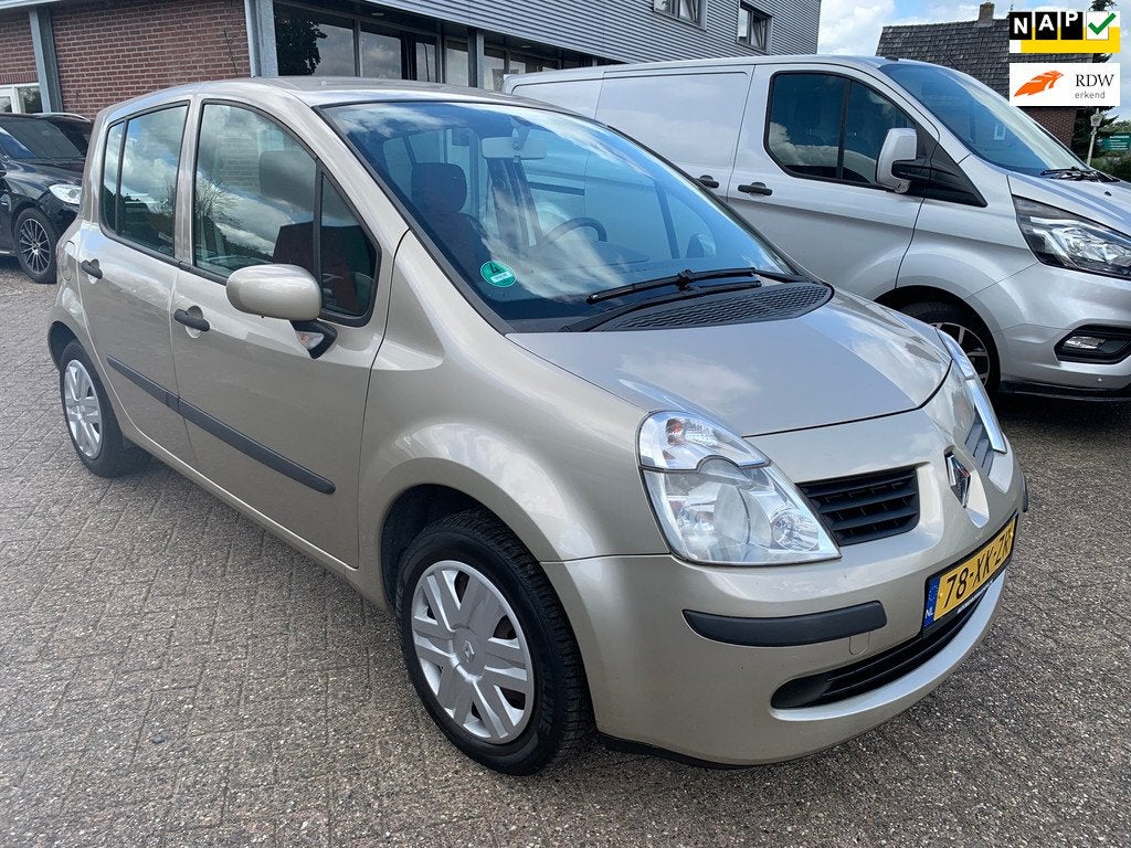 Renault Modus 1.6-16V AUTOMAAT 2007 € 1950.- 1 Jr. Apk zo, Auto's, Renault, Stof, Gebruikt, 4 cilinders, Beige