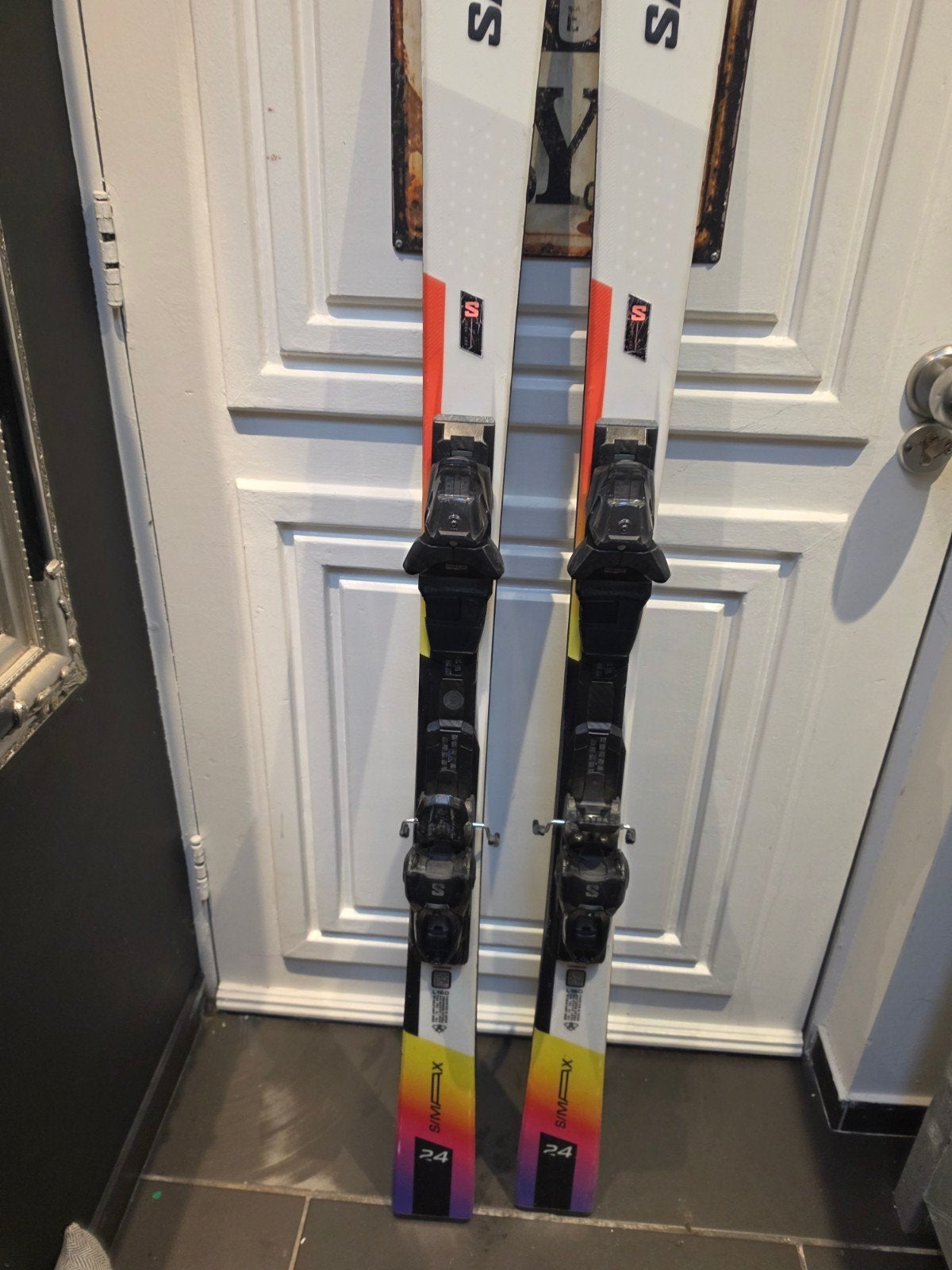 160cm 2025  SALOMON S MAX ENDURANCE 24 ALL ROUND CARVE SKIS, 160 tot 180 cm, Zo goed als nieuw, Carve, Skiën