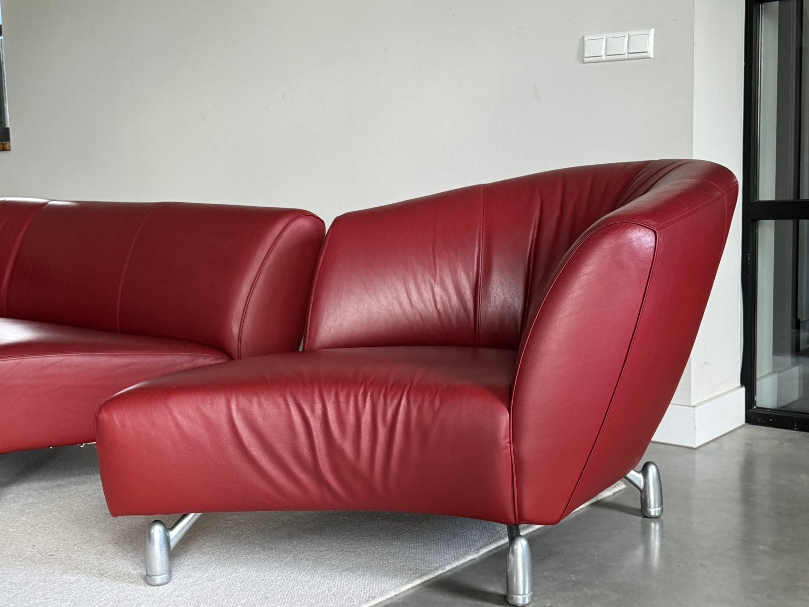 Leolux pupilla bank  - Rood leer, comfortabel, Verzenden, Driepersoons, Rechte bank, X