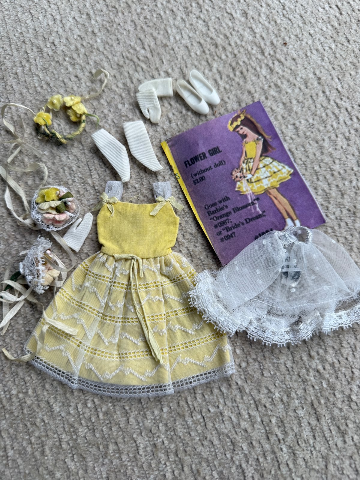 Vintage skipper klesing flower girl #1904, Ophalen of Verzenden, Gebruikt, Pop