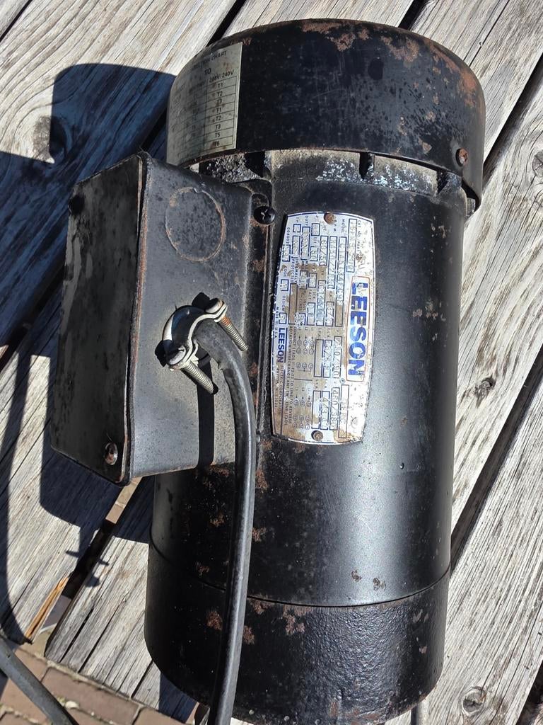 Leeson Elektromotor - Gebruikt maar functioneel, Ophalen, Gebruikt, Elektromotor