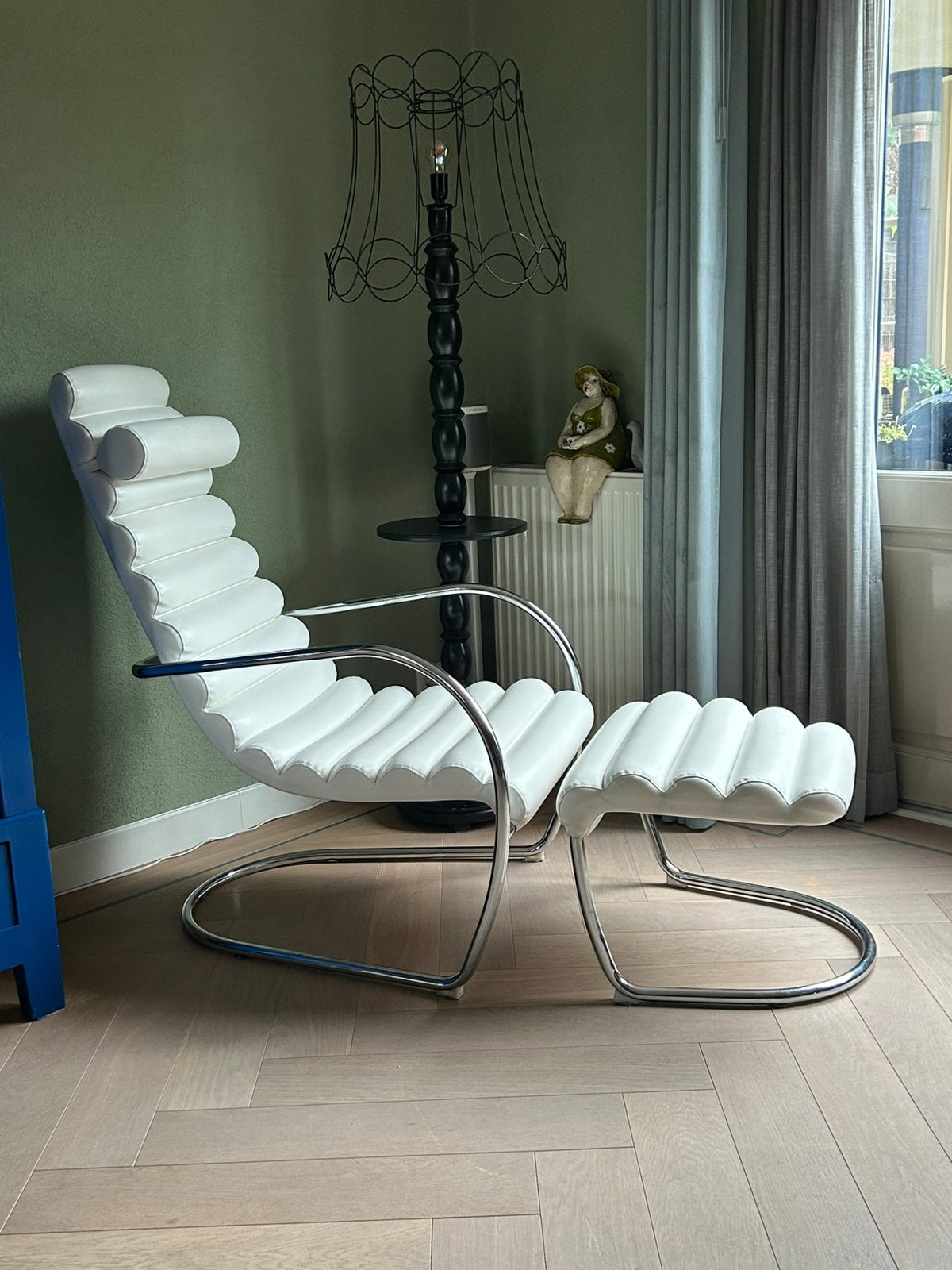 Fauteuil disgn eyecatcher Lounch stoel, wit, merk Effezeta, Huis en Inrichting, Ophalen, Zo goed als nieuw, Leer