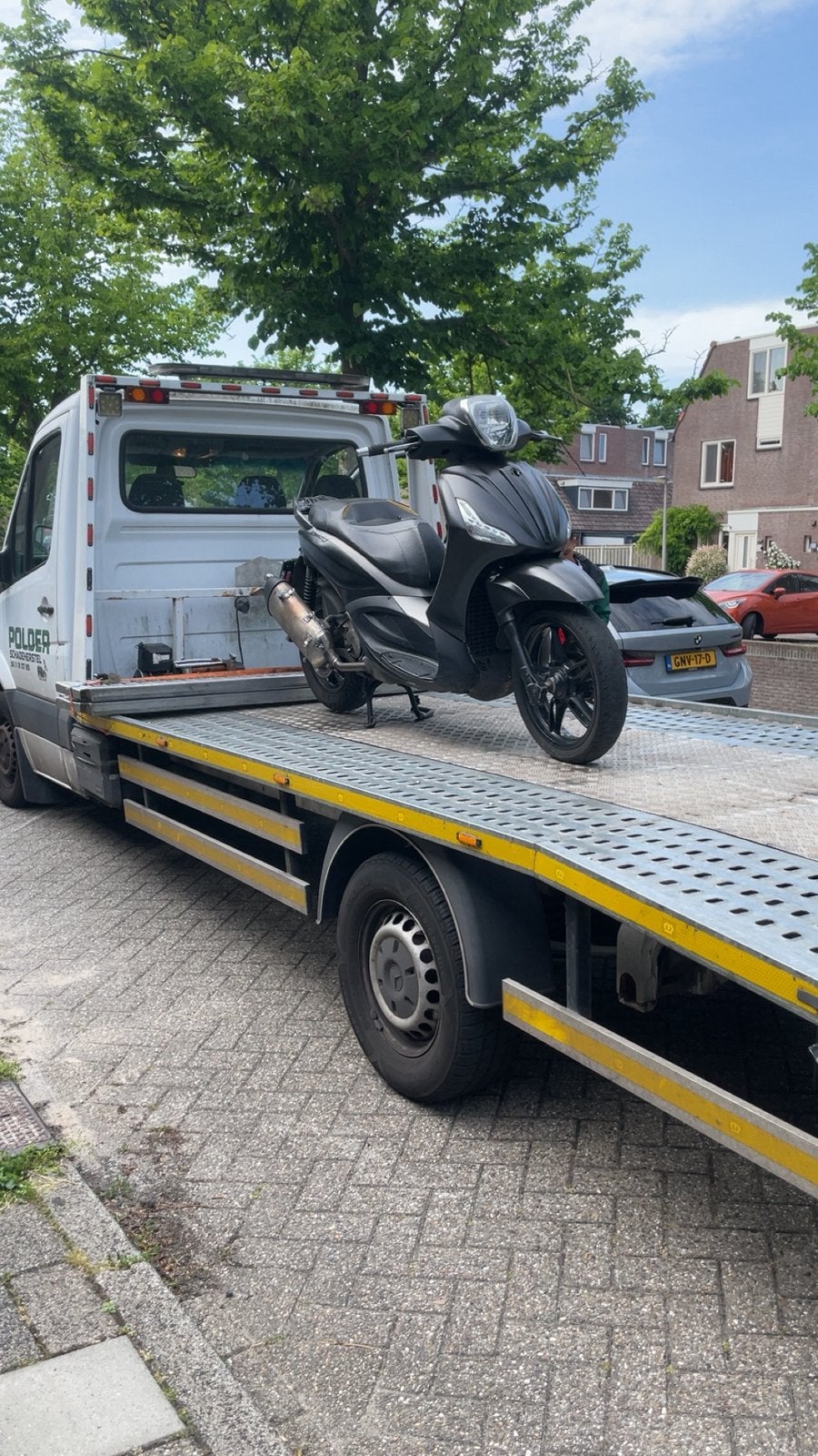 Piaggio beverly in onderdelen te koop, Ophalen