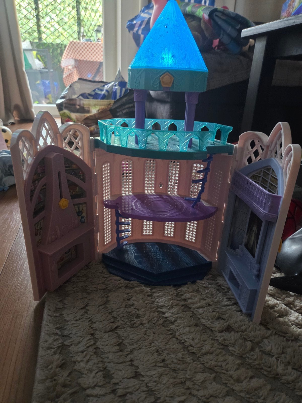 Disney Frozen IJskasteel Speelset met Licht, Ophalen, Gebruikt, Meisje