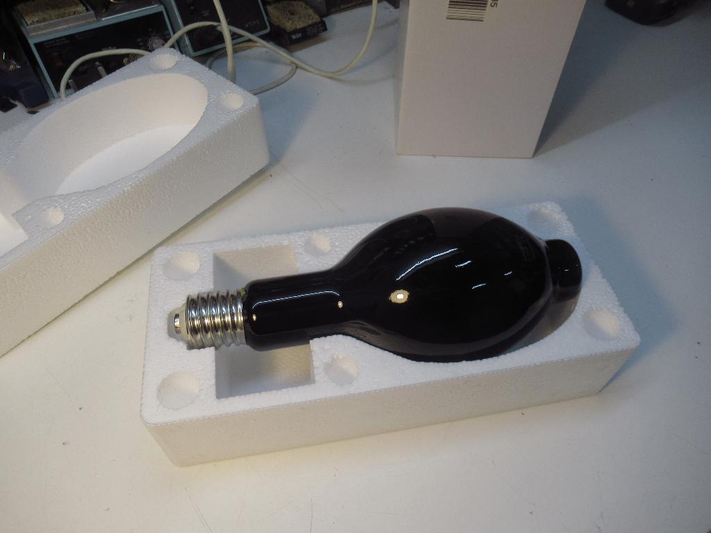 3317				Blacklight lamp 400W E40   82485, Muziek en Instrumenten, Licht en Laser, Nieuw, Ophalen of Verzenden, Kleur, Licht
