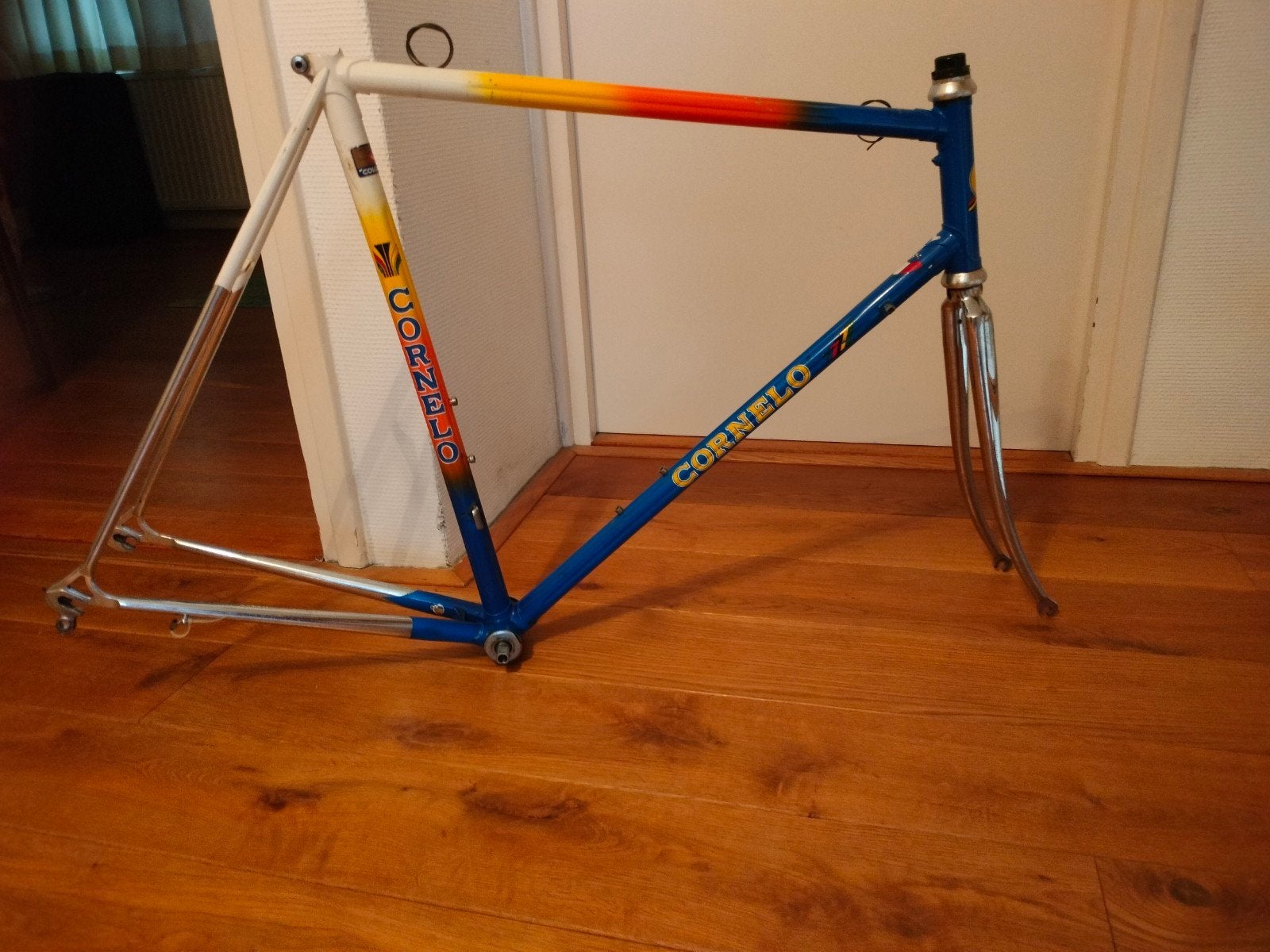 Cornello triomphe retro raceframe 58cm, Ophalen, Frame