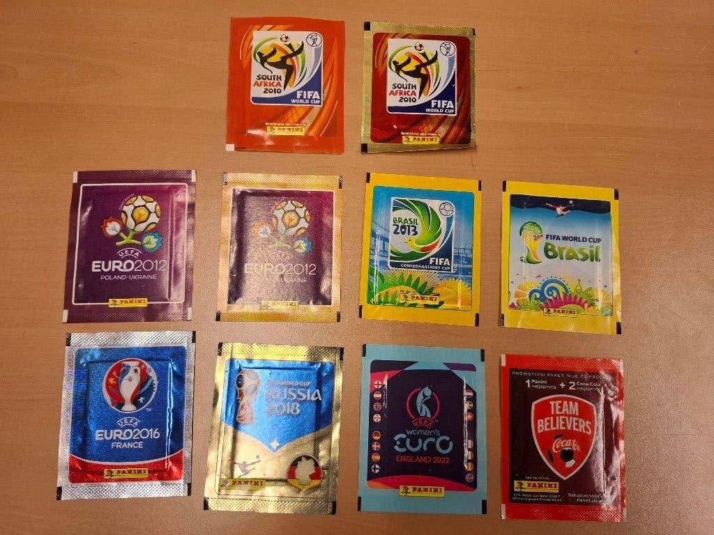 10 dichte Panini voetbalstickerzakjes WK en EK, Ophalen of Verzenden, Zo goed als nieuw, Sticker