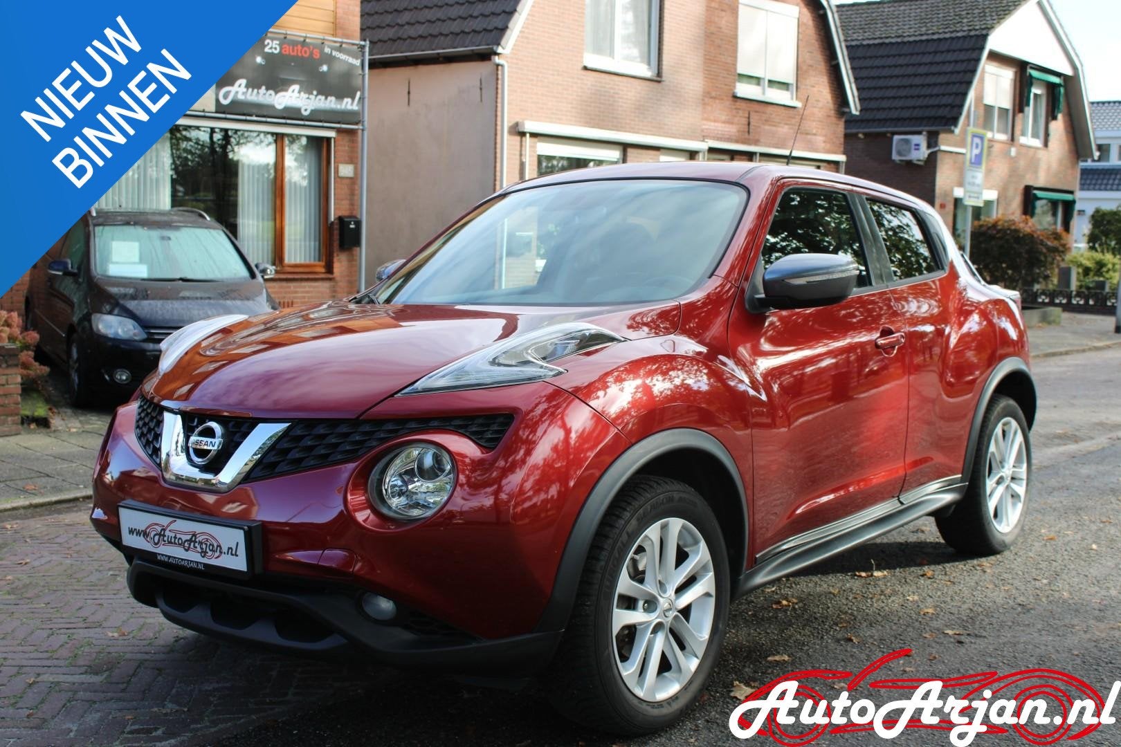 Nissan Juke 1.2 DIG-T S/S Connect Edition APK tot 5-28, Auto's, Voorwielaandrijving, Stof, Euro 6, 116 pk