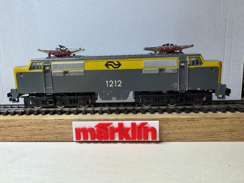 Märklin NS1212 - 3055 loc met nieuwe MFX decoder en motor, Ophalen, Wisselstroom, Gebruikt, Locomotief