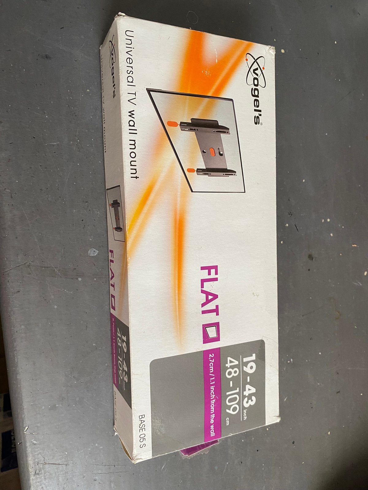 Vogels tv steun 19-43 inch, Audio, Tv en Foto, Ophalen of Verzenden, Zo goed als nieuw