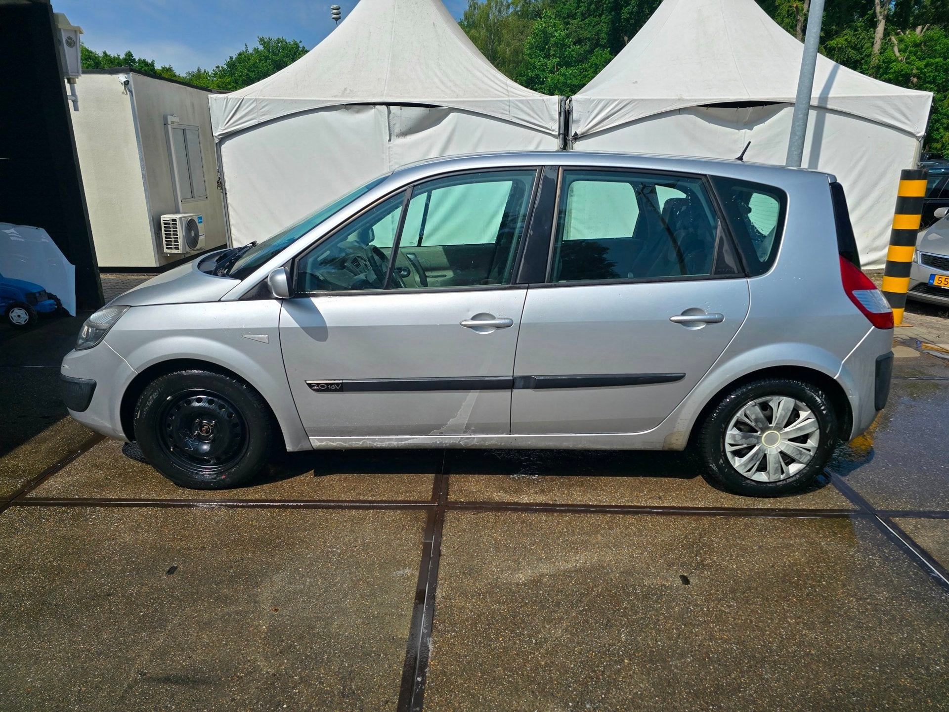 Renault Scénic 2.0-16V Dynamique Comfort Airco trekhaak APK, Auto's, 1998 cc, 135 pk, 4 cilinders, Origineel Nederlands