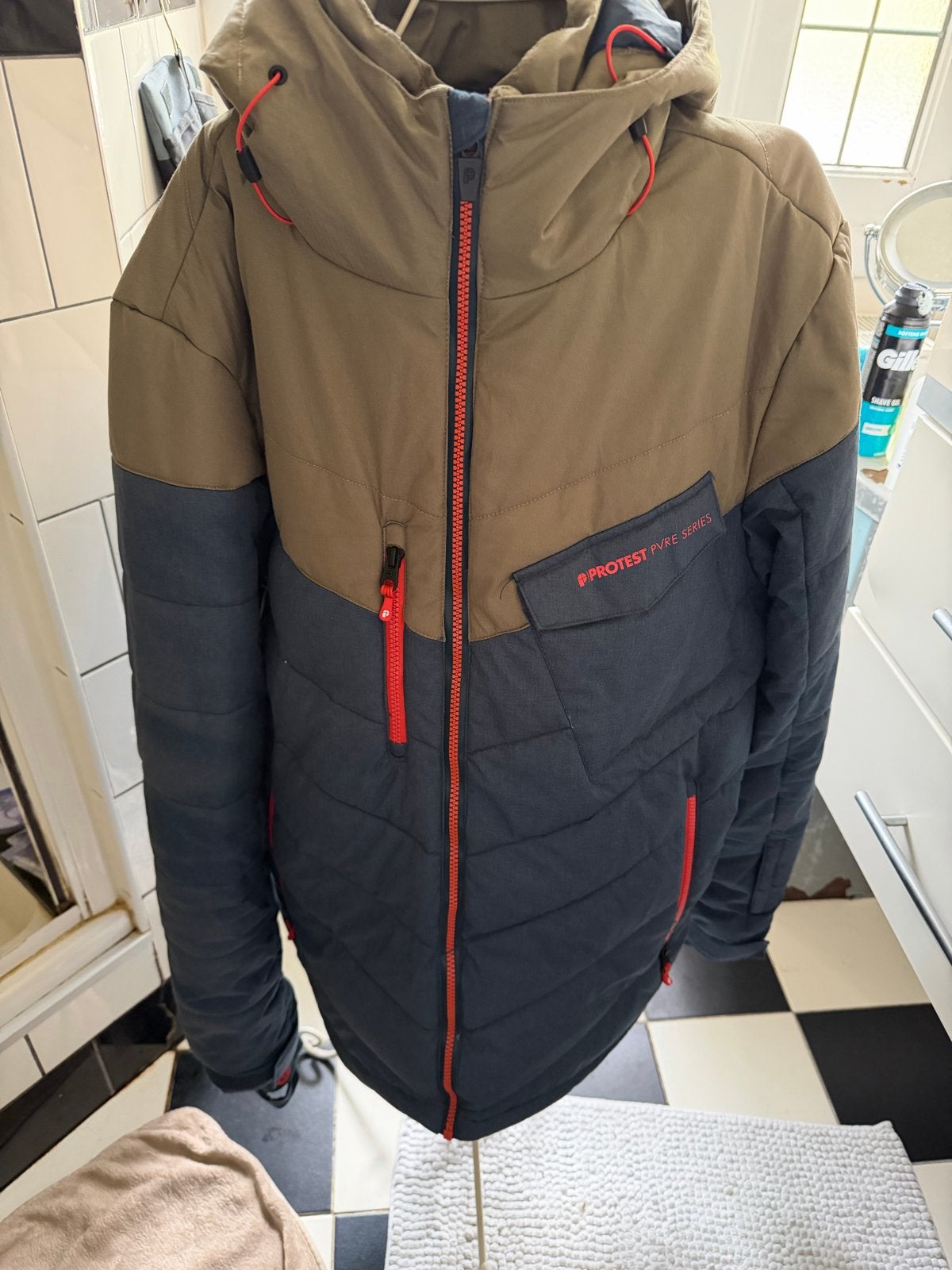 Protest PVRE 20K Ski-jas Heren - Zeer Goede Staat L, Kleding | Heren, Ophalen of Verzenden, Zo goed als nieuw, Maat 52/54 (L)