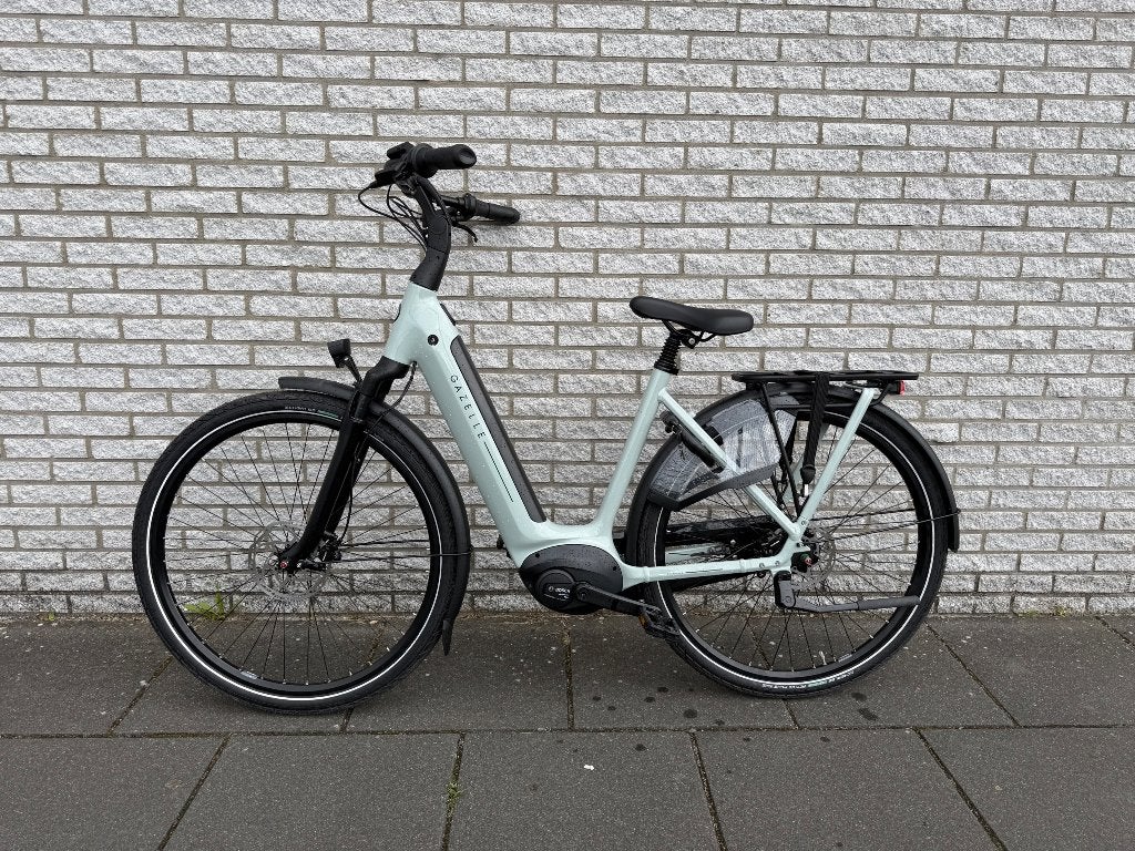 Gazelle Grenoble C8 HMB 2026, Ophalen, Zo goed als nieuw, 51 tot 55 cm, 50 km per accu of meer