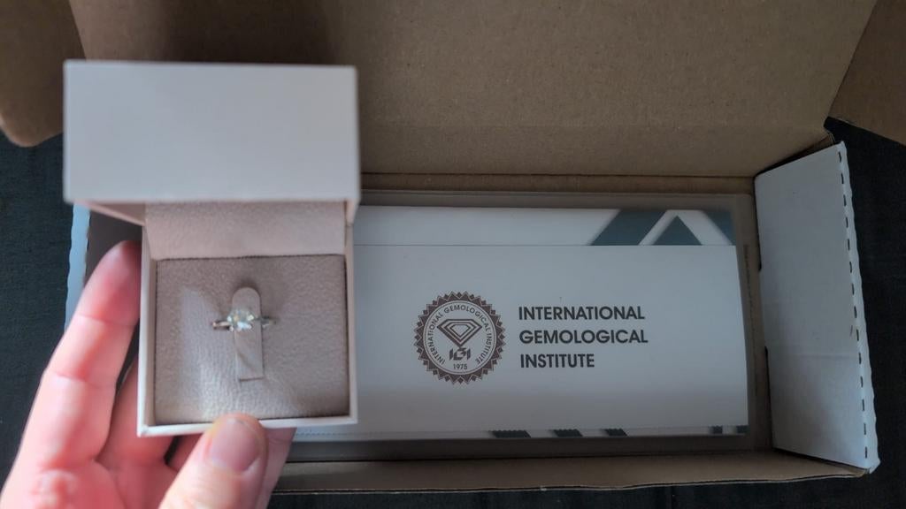 1.01 ct natuurlijke diamanten verlovingsring in 14k goud, Sieraden, Tassen en Uiterlijk, Bedels, Ophalen of Verzenden, Nieuw, Overige merken