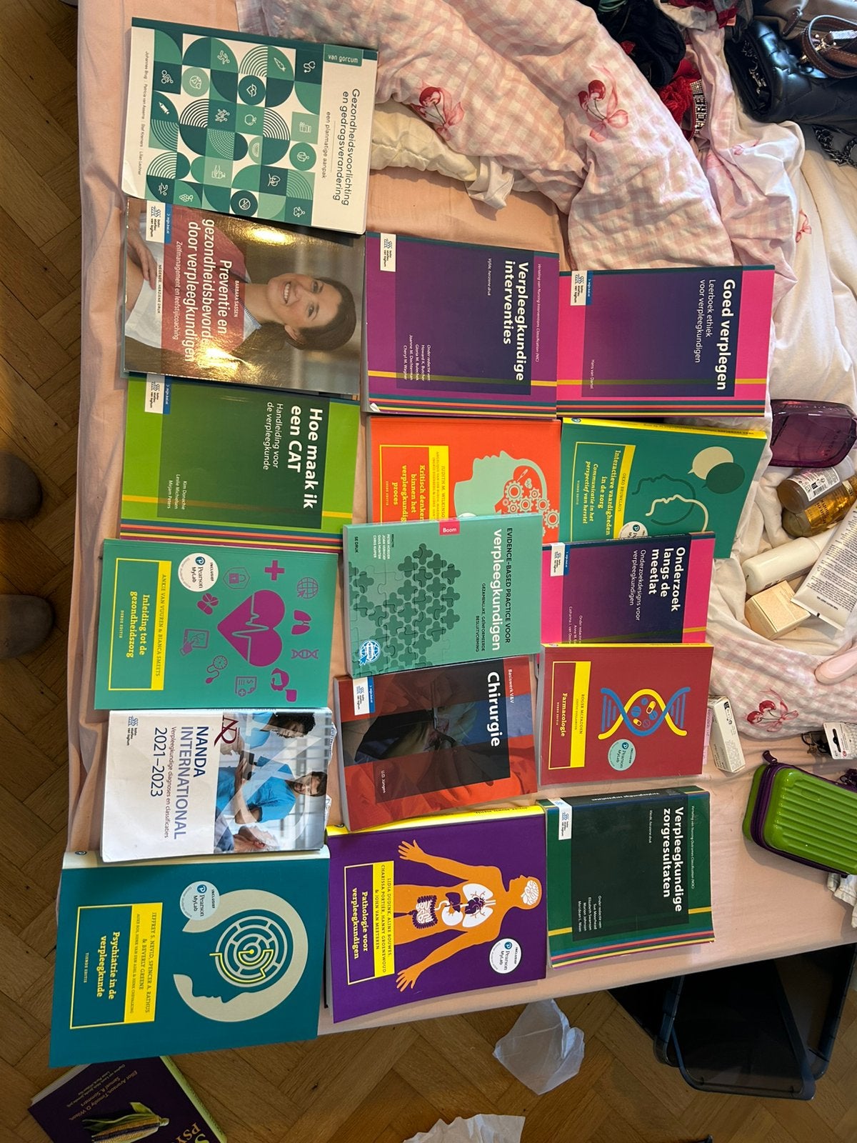 HBO v, hogeschool Leiden, volledig boekenpakket voor 4 jaar, Ophalen of Verzenden, Zo goed als nieuw