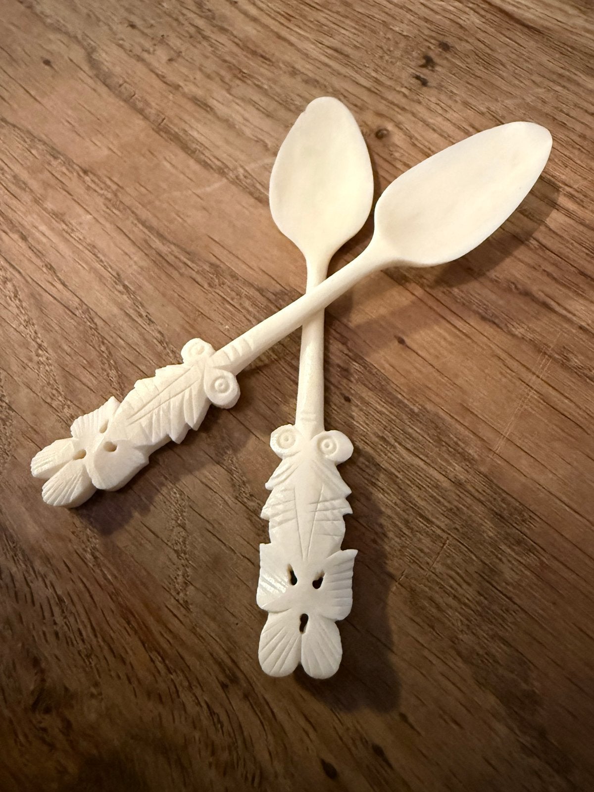 Decoratieve lepels van bot, handgesneden, Ophalen of Verzenden