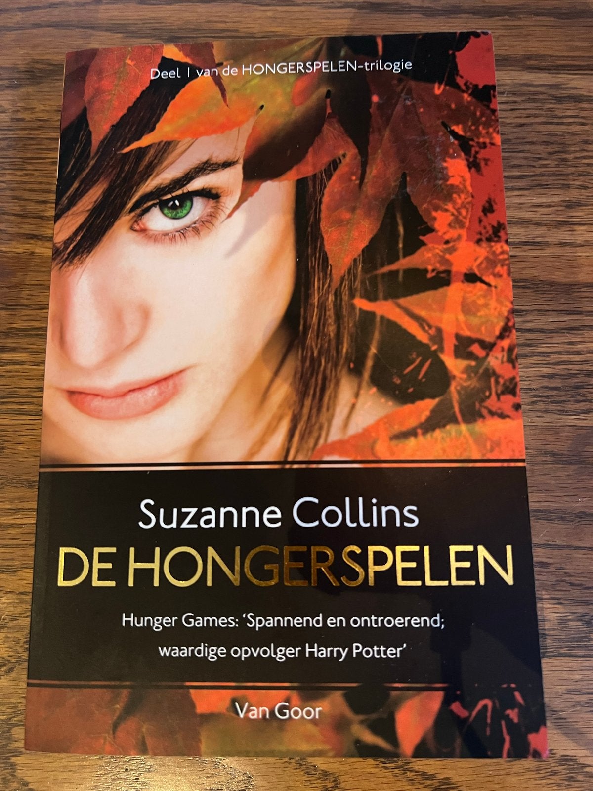 De Hongerspelen - Suzanne Collins (Deel 1), Boeken, Ophalen of Verzenden, Zo goed als nieuw, Nederland
