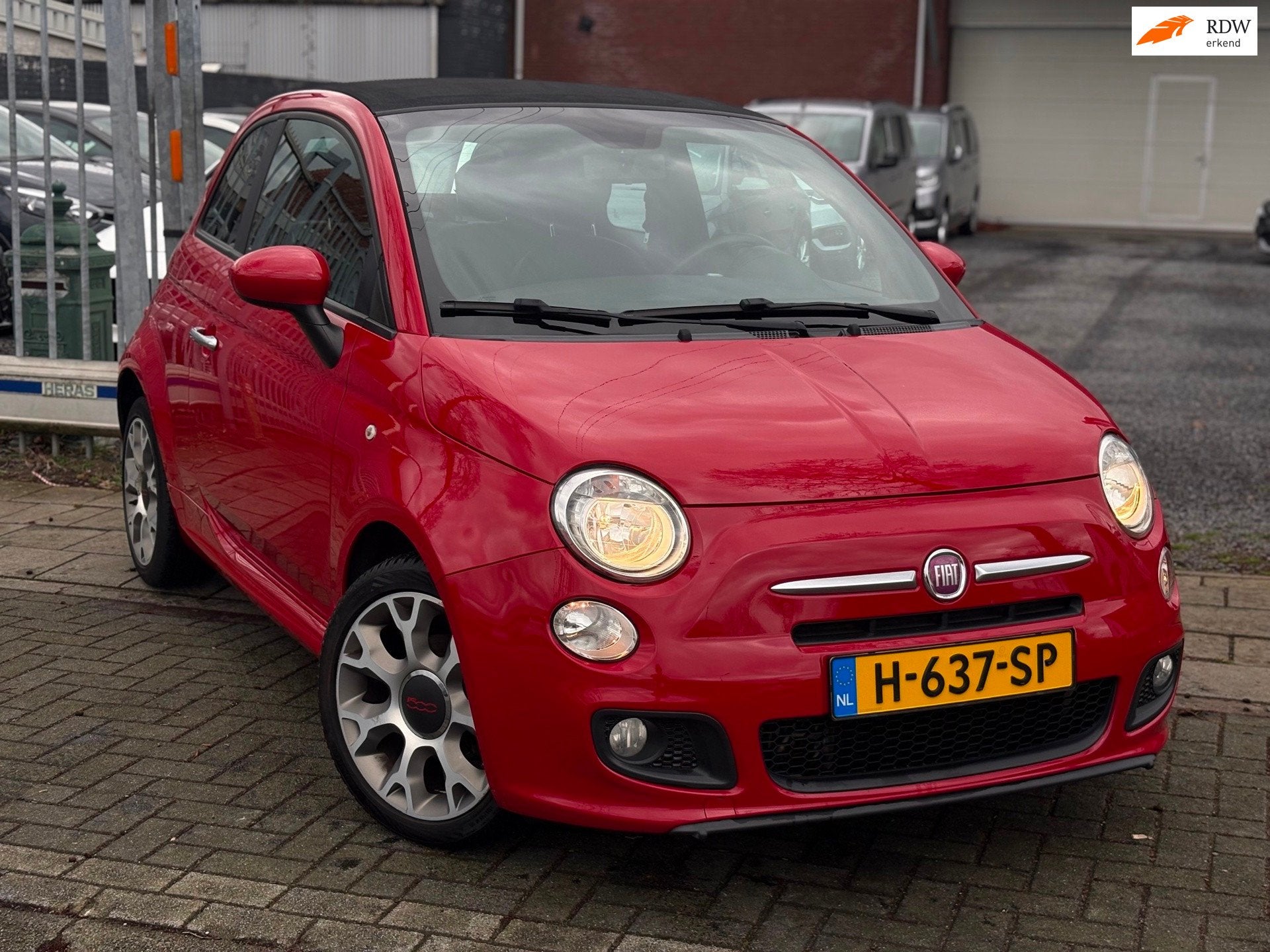 Fiat 500C 0.9 TwinAir Turbo Sport | virtual cockpit | Half l, Gebruikt, Cabriolet, Leder en Stof, Handgeschakeld