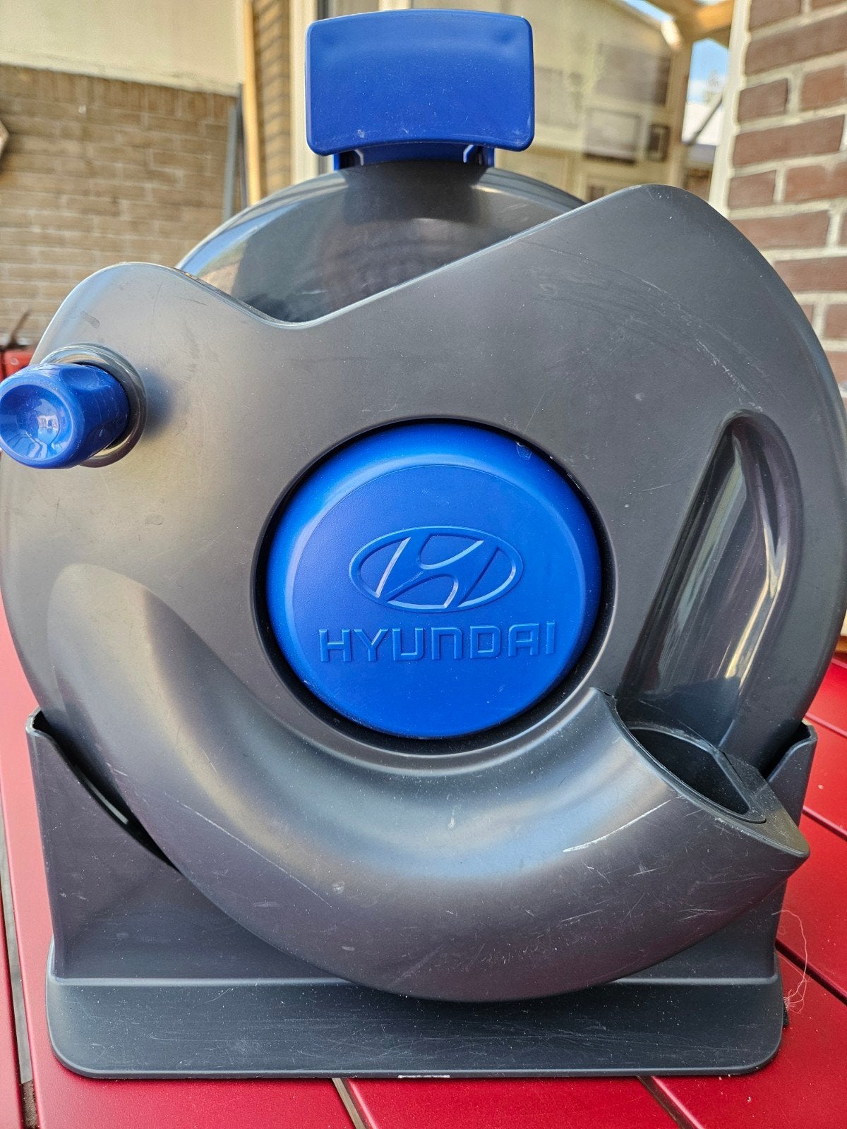 hyundia haspel voor laadkabel, Ophalen