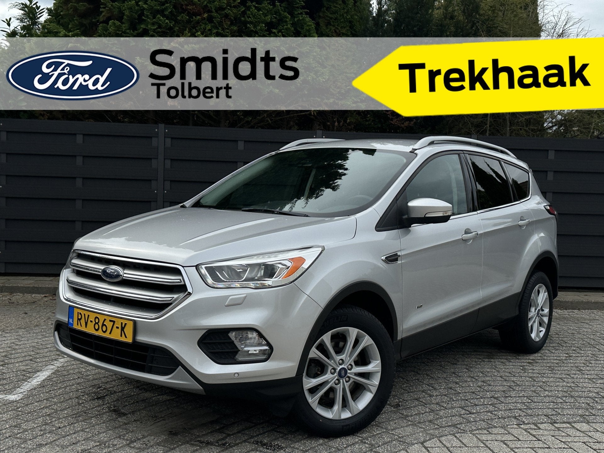 Ford Kuga 1.5 Titanium 4WD 182PK | Trekhaak | Winter pack |, Auto's, 12 maanden, Stof, Euro 6, 4 cilinders