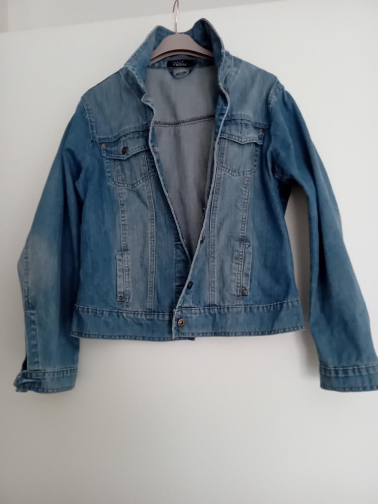 Spijkerjasje maat S/M - Trendy en comfortabel, Maat 38/40 (M), Blauw, Ophalen of Verzenden, Gedragen