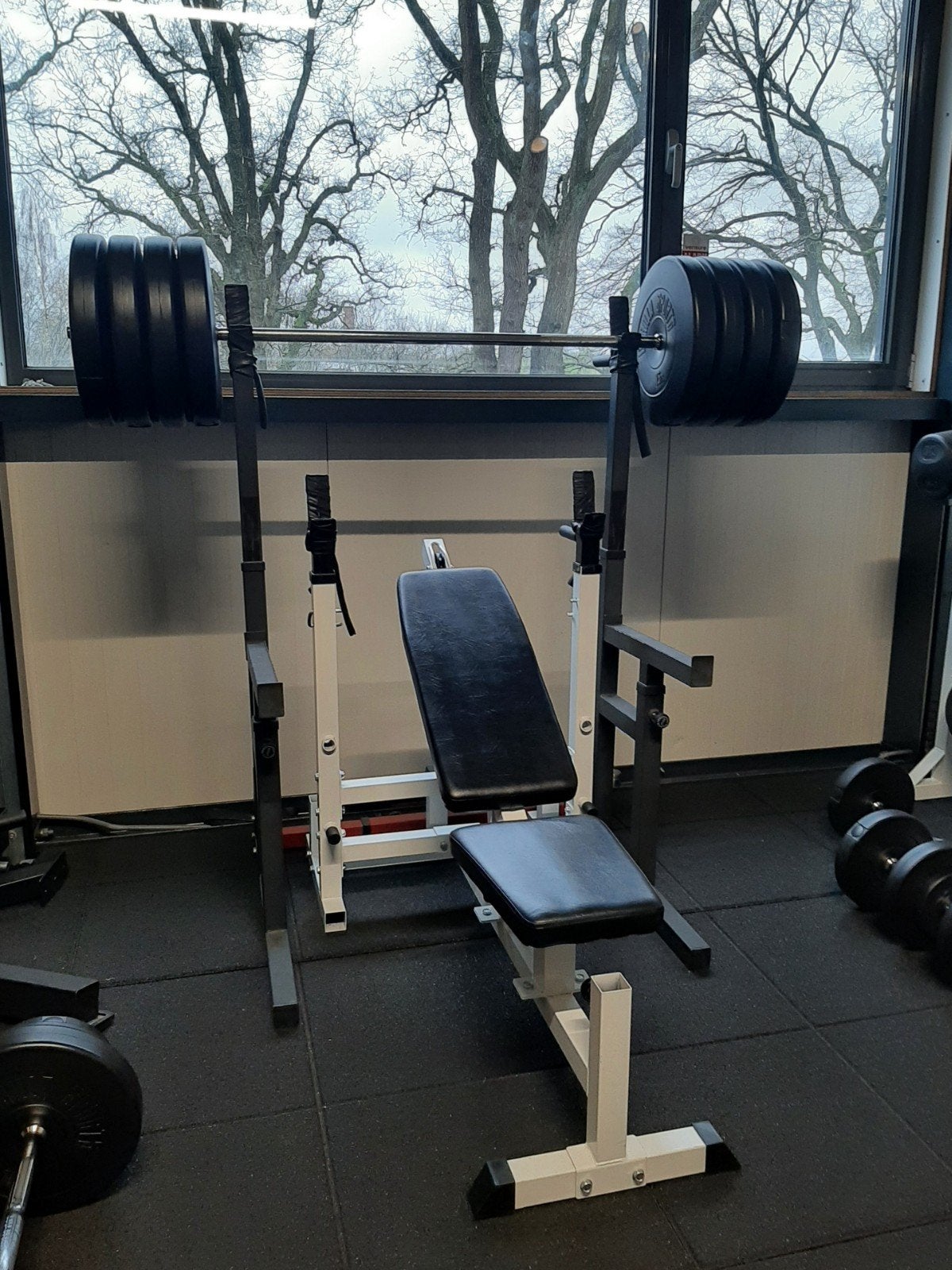 Complete homegym | Benchpress, Squatrek, halter..., Ophalen, Zo goed als nieuw