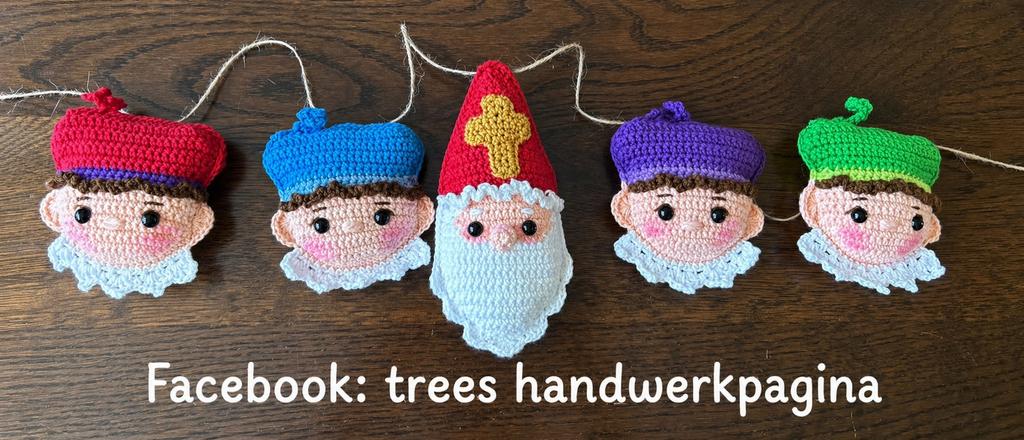 Gehaakte Sint en Pieten slinger, Diversen, Sinterklaas, Ophalen of Verzenden, Nieuw