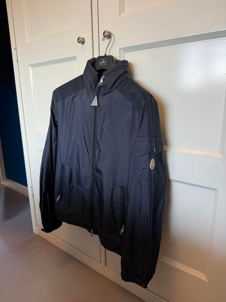 Moncler Jumeaux Windbreaker - Donkerblauw - Maat 1 - Nieuwst, Ophalen, Zo goed als nieuw, Maat 46 (S) of kleiner, Blauw