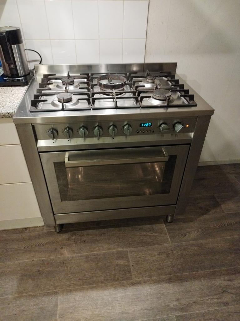 RVS Gasfornuis met Oven - 5 Pits, Gebruikt, 60 cm of meer, Ophalen of Verzenden, Gas