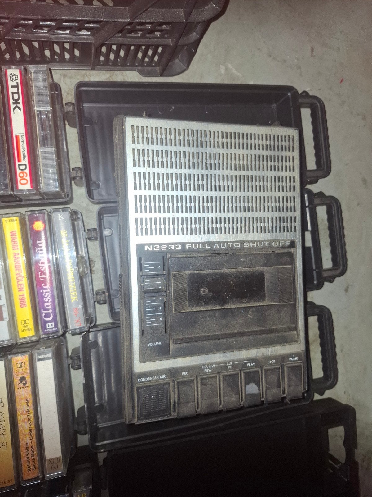Cassetterecorder met diverse muziekcassettes, Cd's en Dvd's, Gebruikt, Overige genres, Ophalen of Verzenden, Origineel