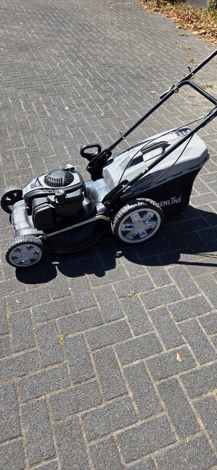 Benzine grasmaaier met Briggs & Stratton motor, Cirkelmaaier, Gebruikt, Ophalen of Verzenden, 40 t/m 49 cm