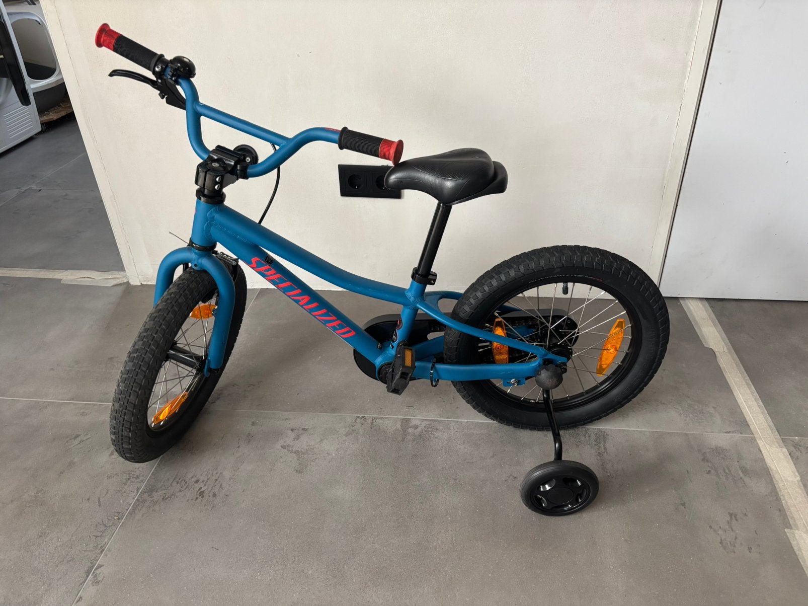 Specialized Riprock Coaster 16 inch met garantie, Ophalen, Zo goed als nieuw, 16 tot 20 inch, Zijwieltjes