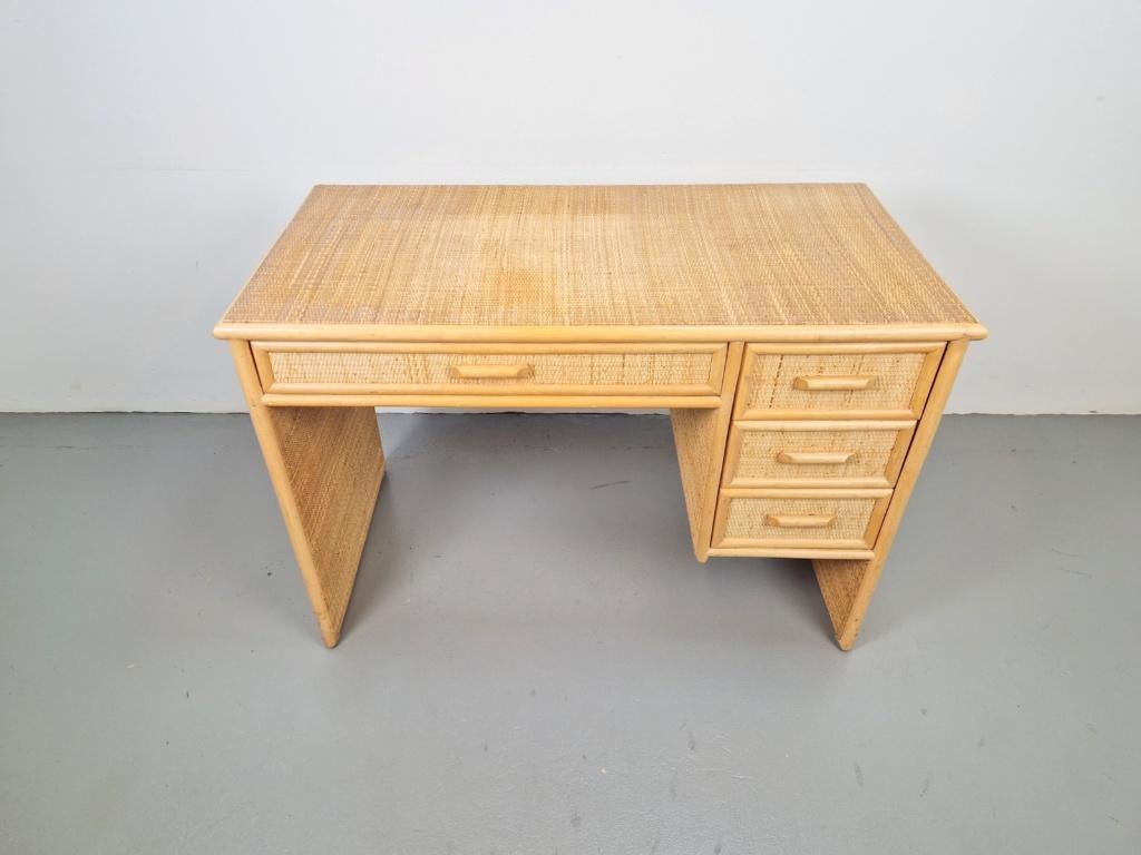 Vintage Bureau bamboe rotan bohemien lades Frankrijk ´70  , Huis en Inrichting, Bureaus, Ophalen, N, N, N
