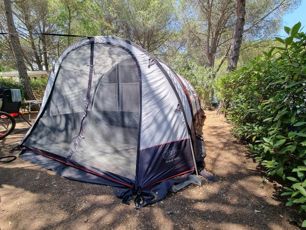 Bardani Airwolf 4000 (opblaasbare tent), Caravans en Kamperen, Ophalen, Gebruikt, Tot en met 5